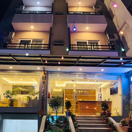 Hotel New Era Katmandu Dış mekan fotoğraf
