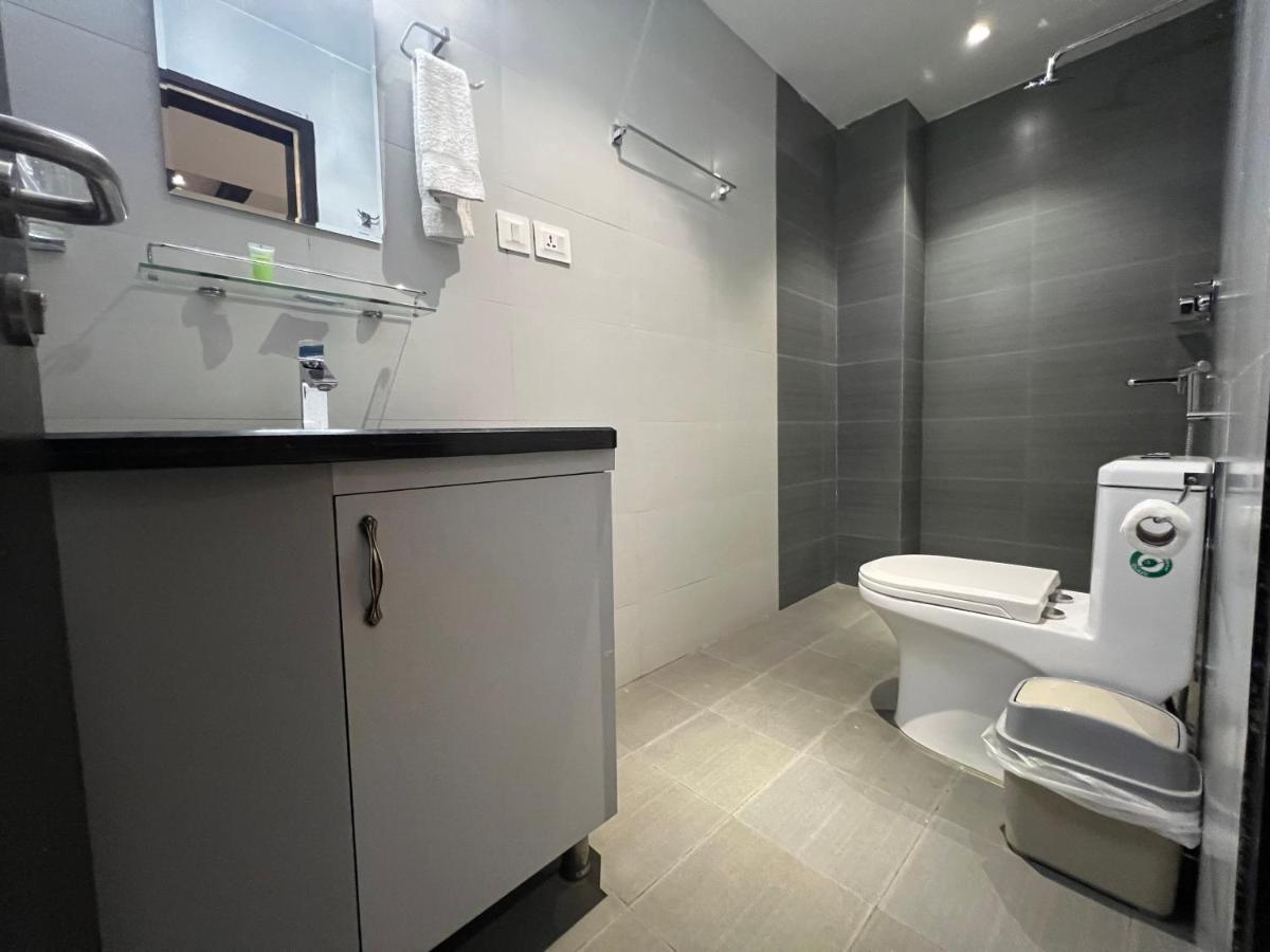 Hotel New Era Katmandu Dış mekan fotoğraf