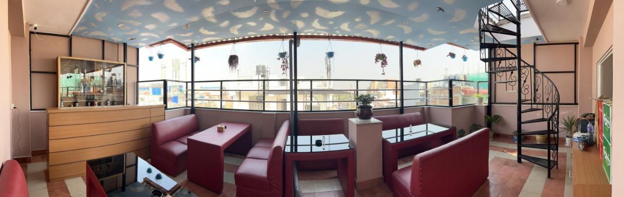 Hotel New Era Katmandu Dış mekan fotoğraf